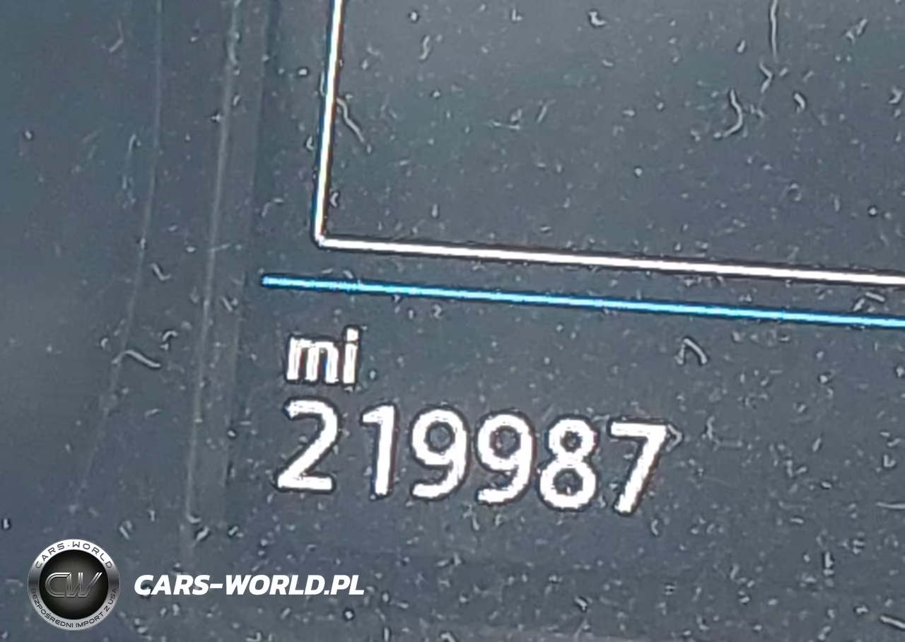 2018 Volkswagen Atlas 3.6L V6 Sel VIN:1V2MR2CA2JC535532 - 16