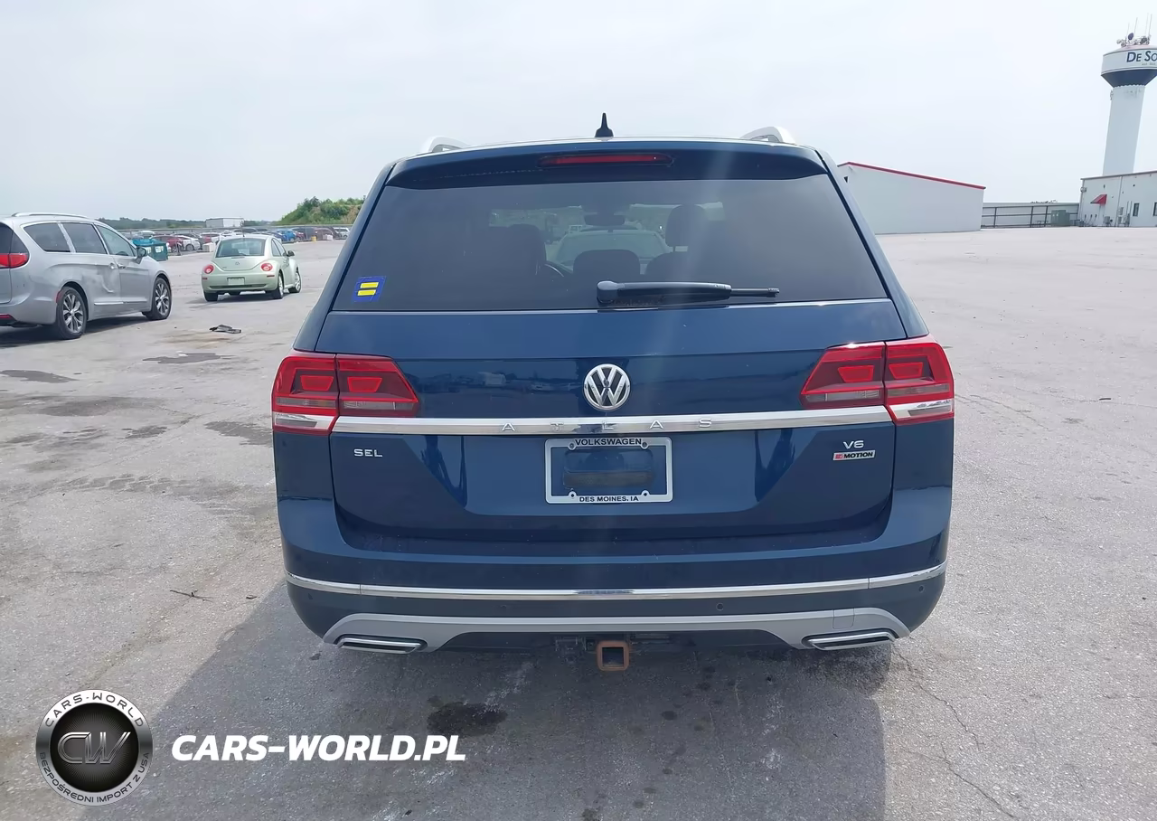 2018 Volkswagen Atlas 3.6L V6 Sel VIN:1V2MR2CA2JC535532 - 17