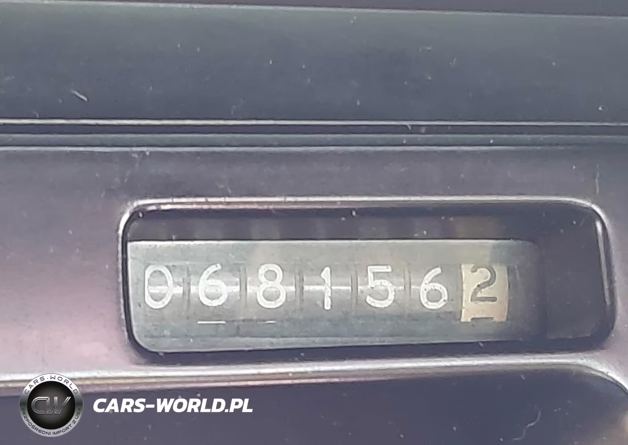1988 Chevrolet Corvette VIN:1G1YY2188J5120007 - 7