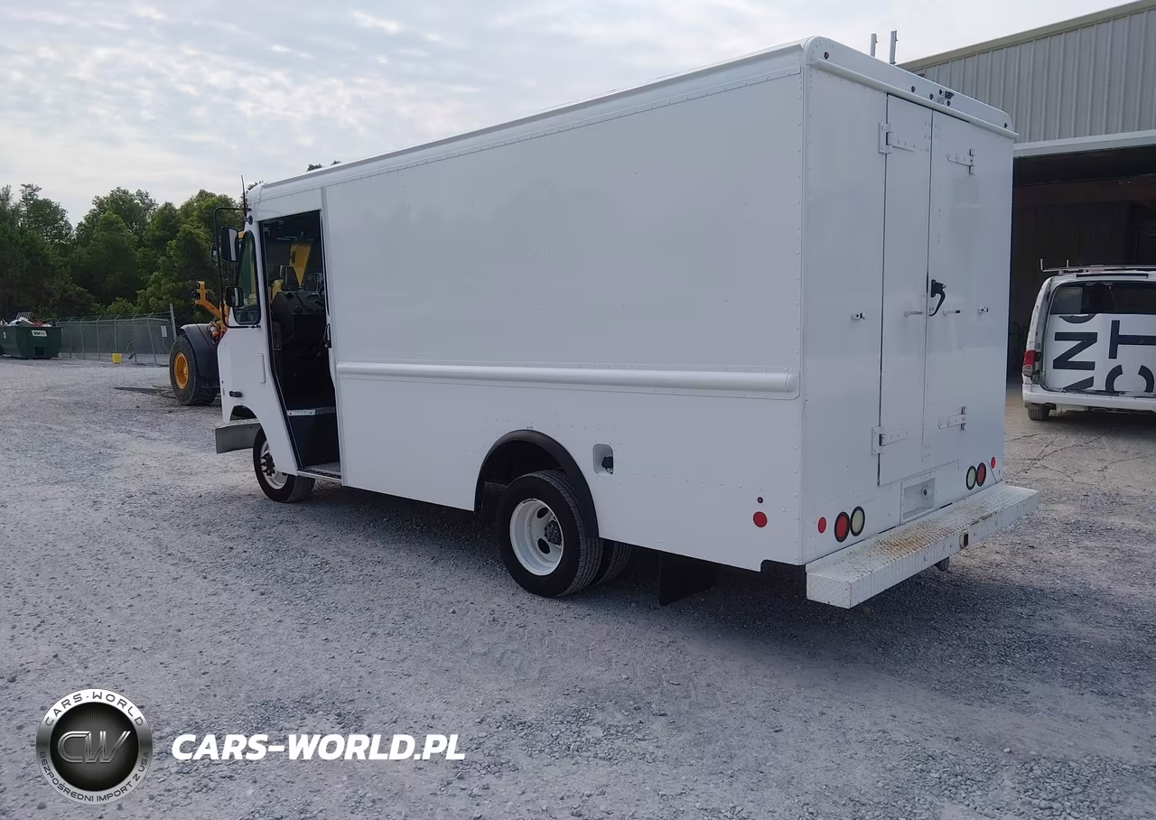2017 Ford E-350 Stripped VIN:1FC3E3KS9HDC62988 - 3