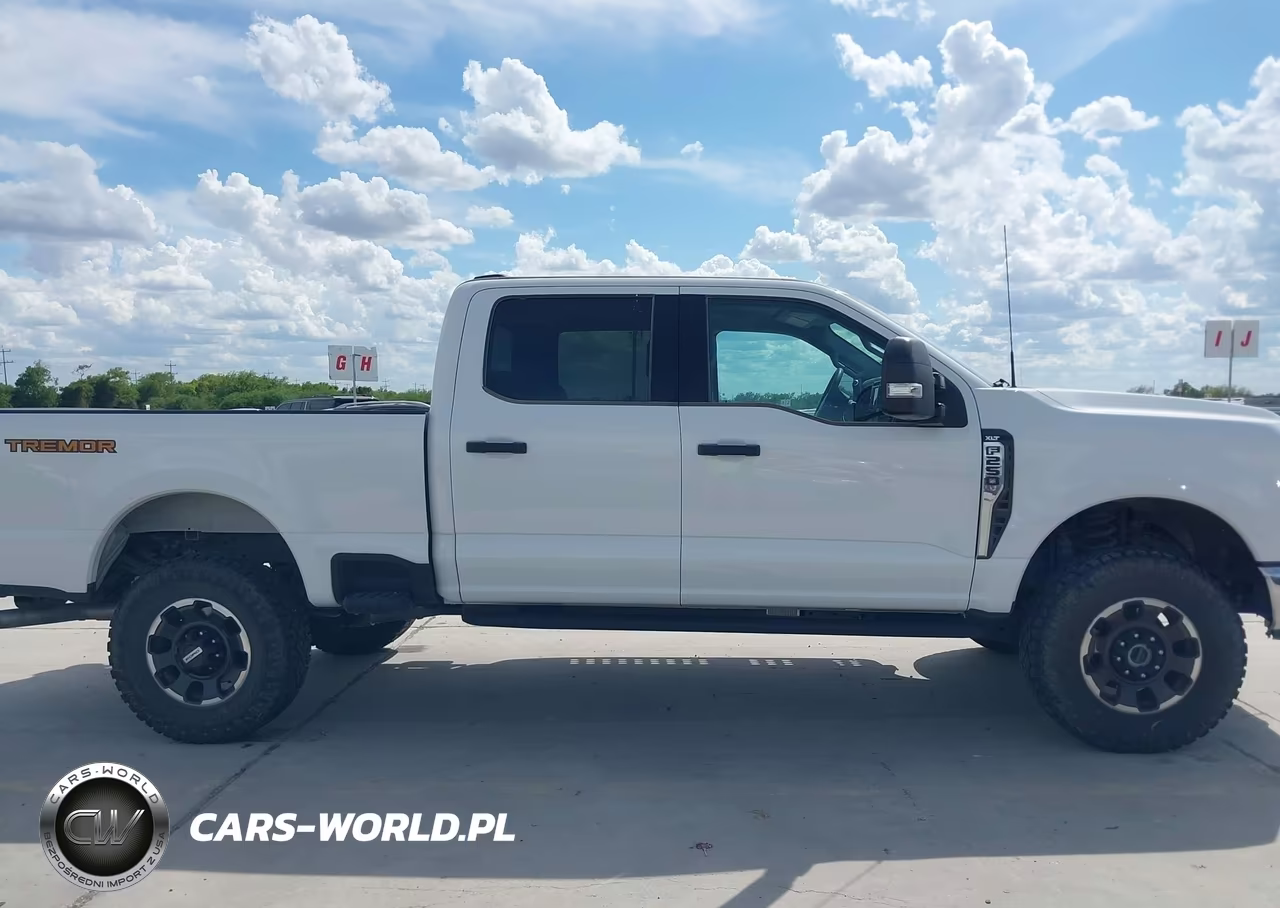 2024 Ford F-250 Xlt VIN:1FT8W2BN8REF81835 - 13