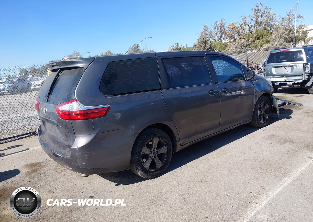 2016 Toyota Sienna L 7 Passenger VIN:5TDZK3DC9GS692239 - 4