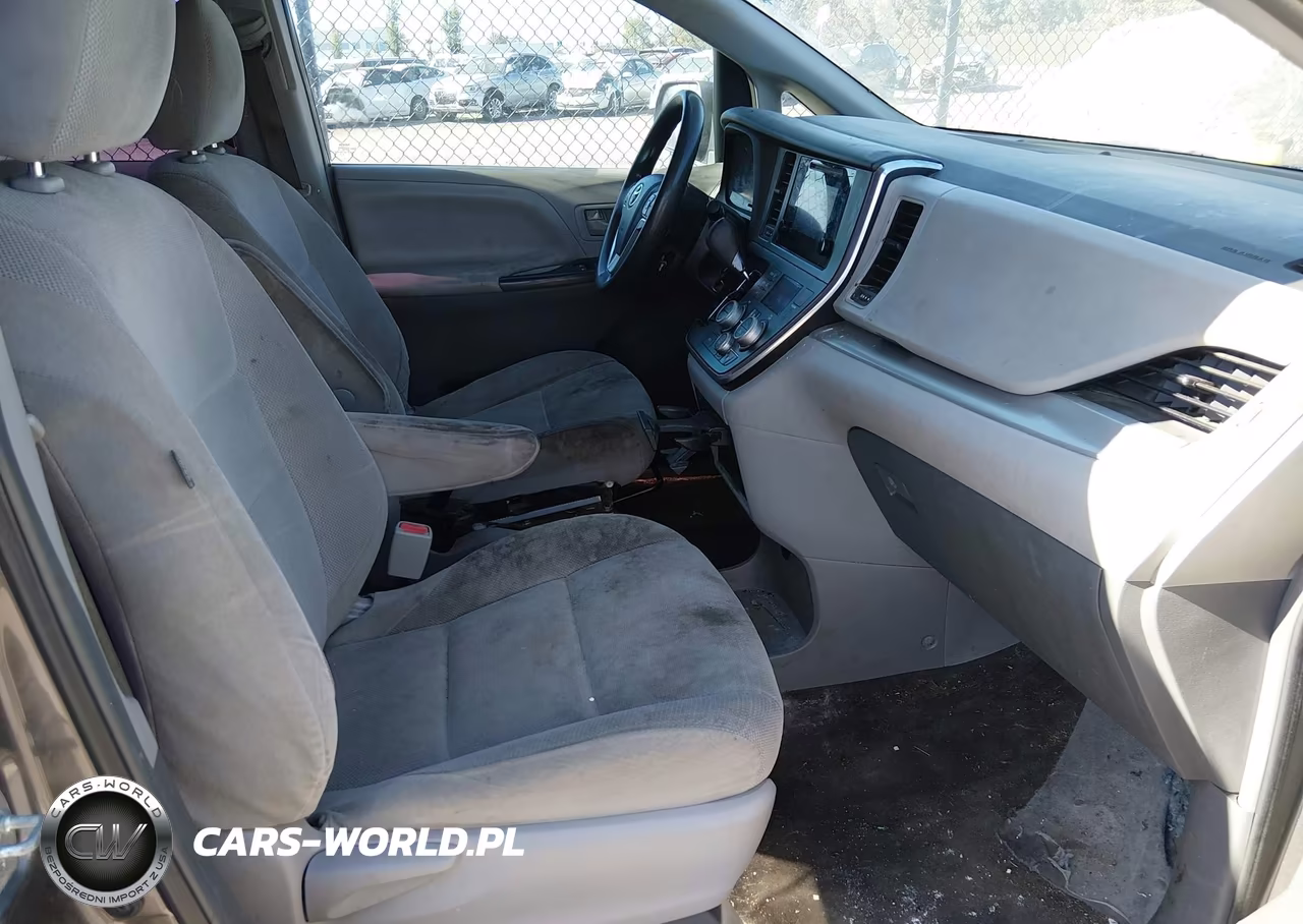 2016 Toyota Sienna L 7 Passenger VIN:5TDZK3DC9GS692239 - 5