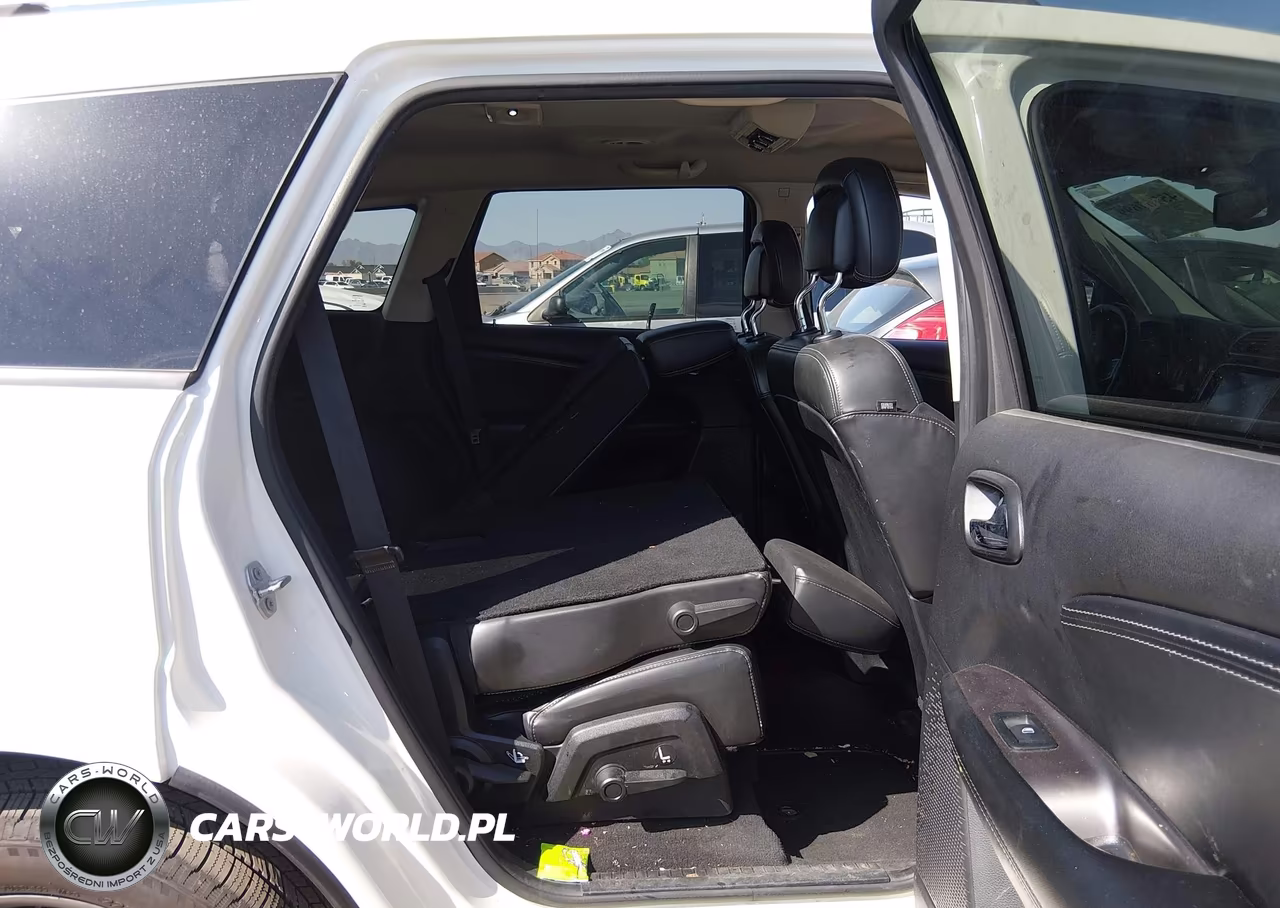 2017 Dodge Journey Crossroad Plus VIN:3C4PDCGG2HT644184 - 8