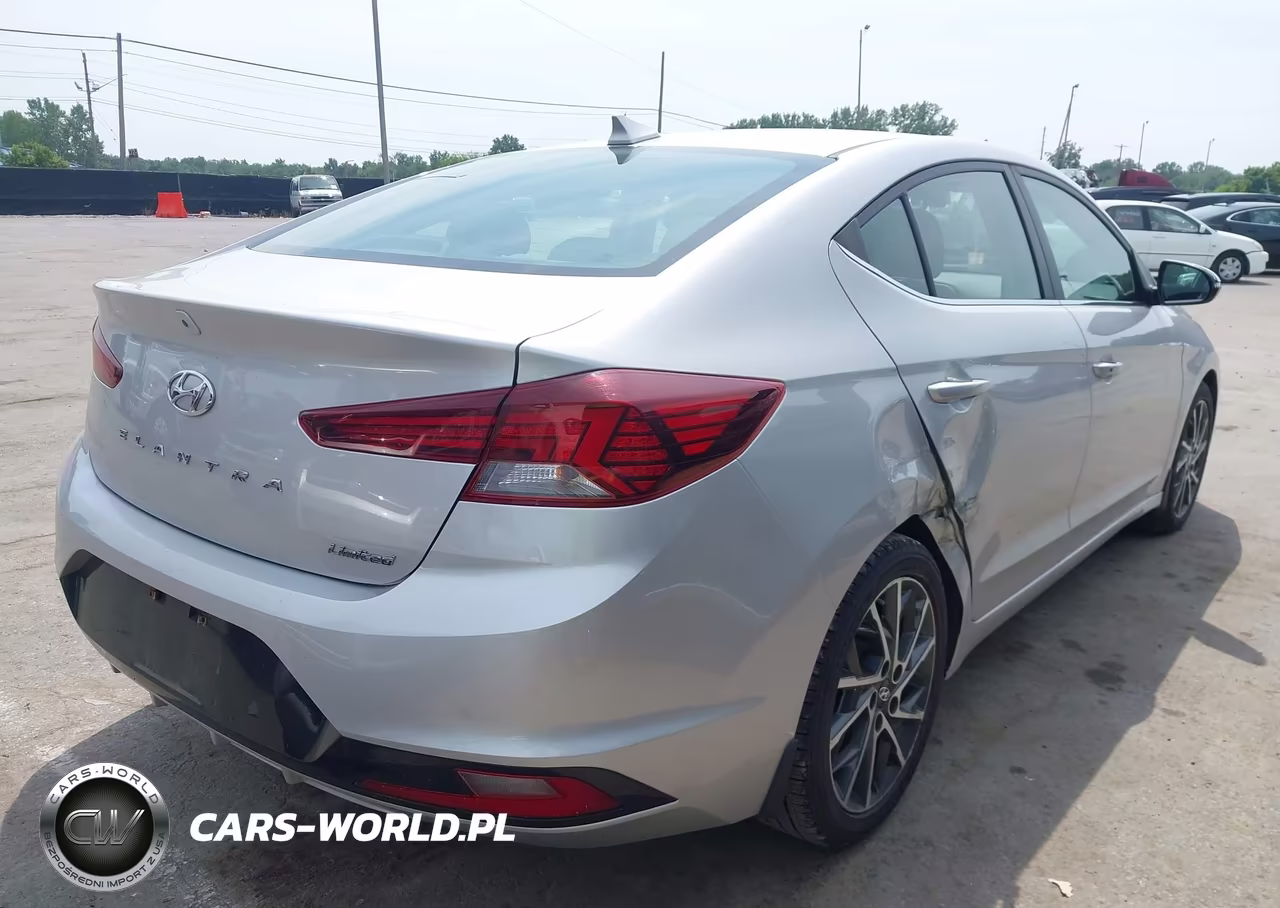 2019 Hyundai Elantra Limited VIN:5NPD84LF5KH443459 - 4