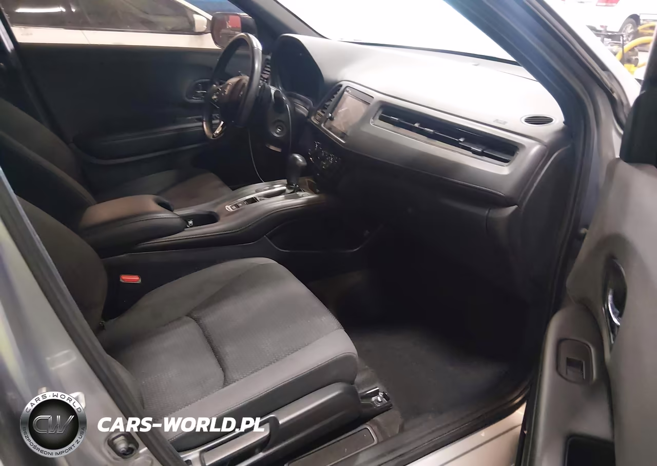 2019 Honda Hr-V Sport VIN:3CZRU6H13KG725757 - 5