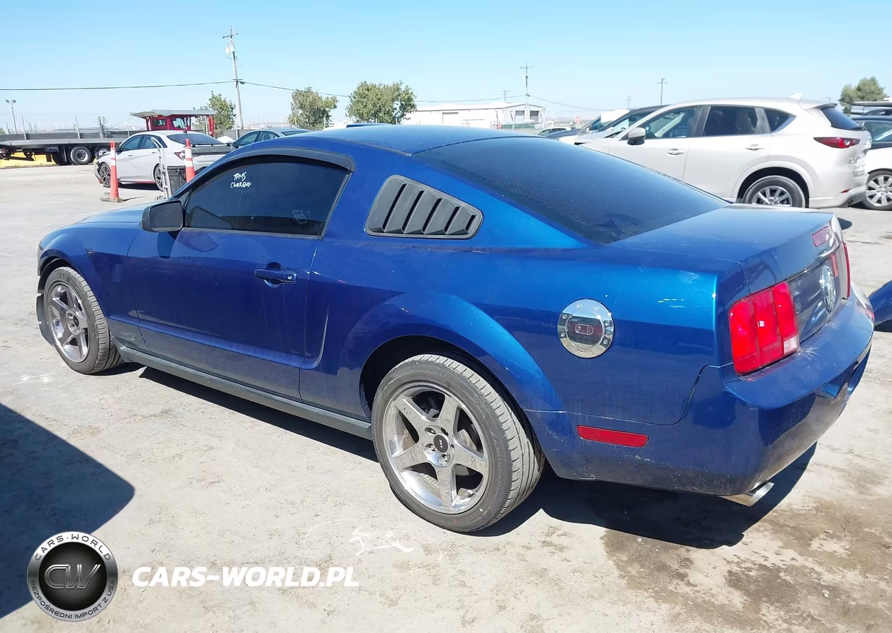 2007 Ford Mustang V6 Deluxe-V6 Premium VIN:1ZVFT80N575270735 - 3