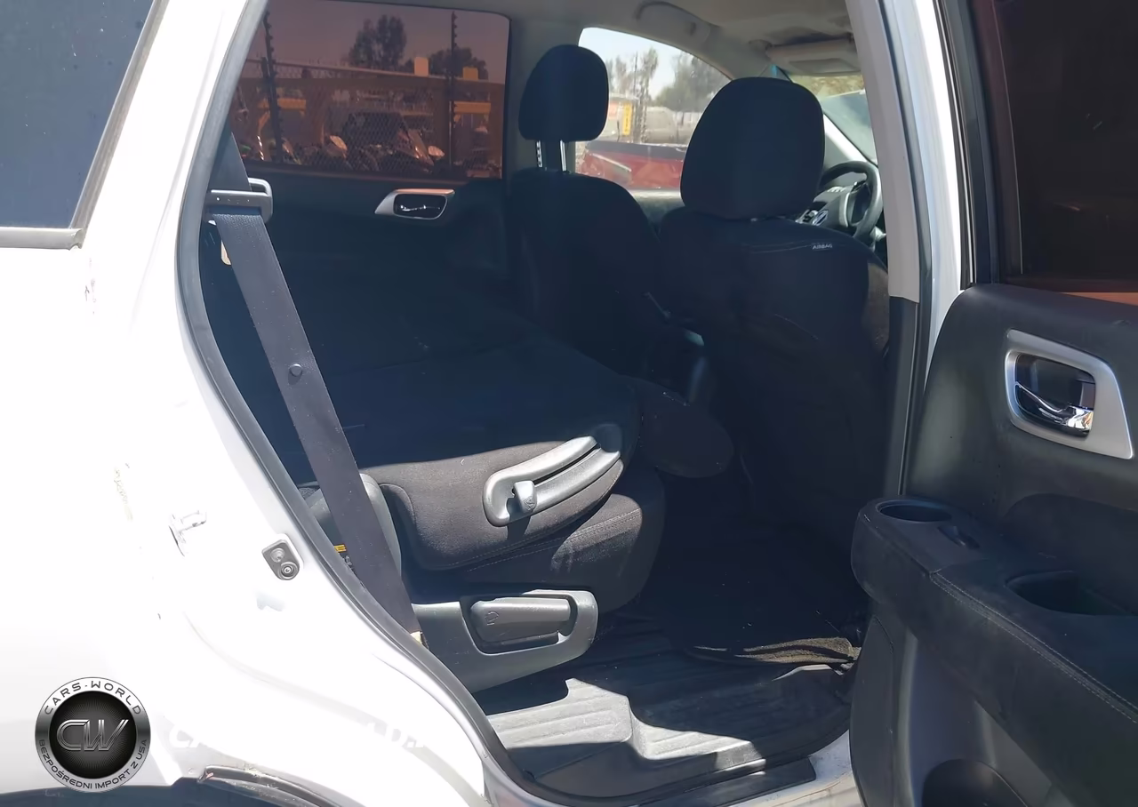 2013 Nissan Pathfinder S VIN:5N1AR2MN0DC674371 - 8