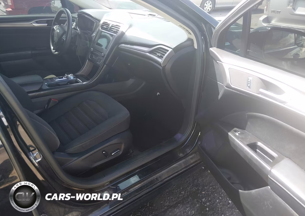 2017 Ford Fusion Se VIN:3FA6P0HDXHR367566 - 5