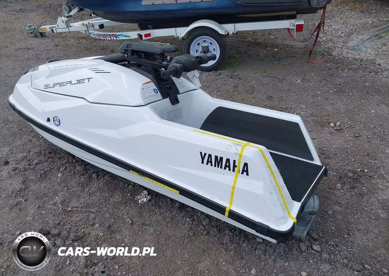 2025 Yamaha Superjet VIN:YAMH0024L425 - 3