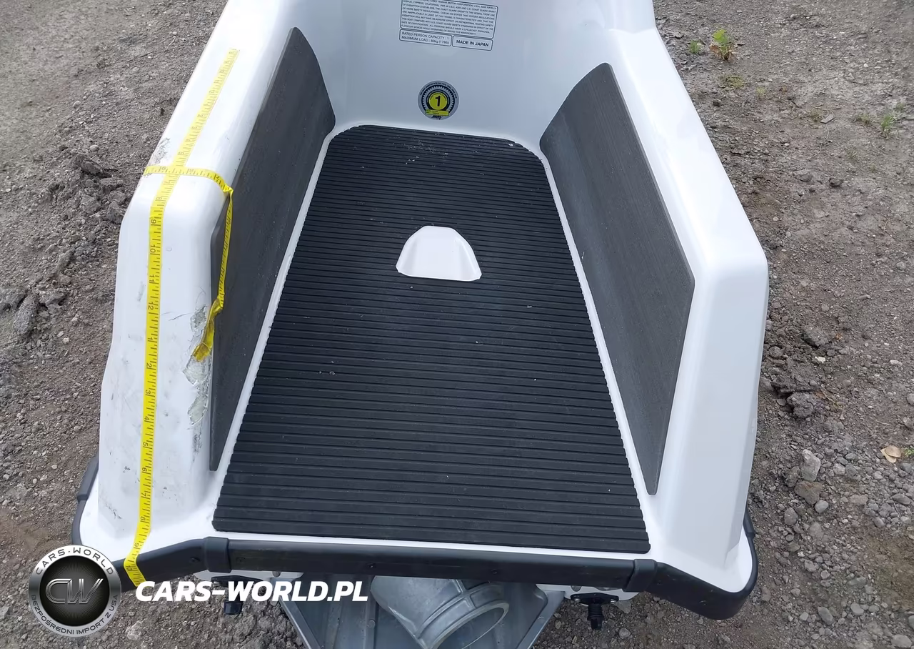 2025 Yamaha Superjet VIN:YAMH0024L425 - 8