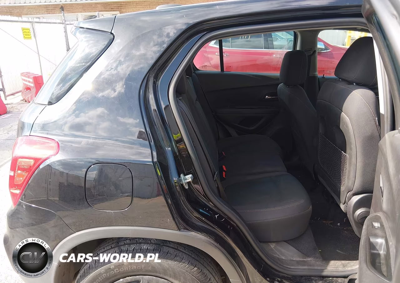 CHEVROLET TRAX LS VIN:3GNCJKSB9HL284562 - 8