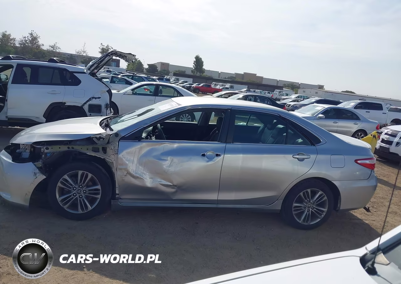 2015 Toyota Camry Se VIN:4T1BF1FK7FU908402 - 15