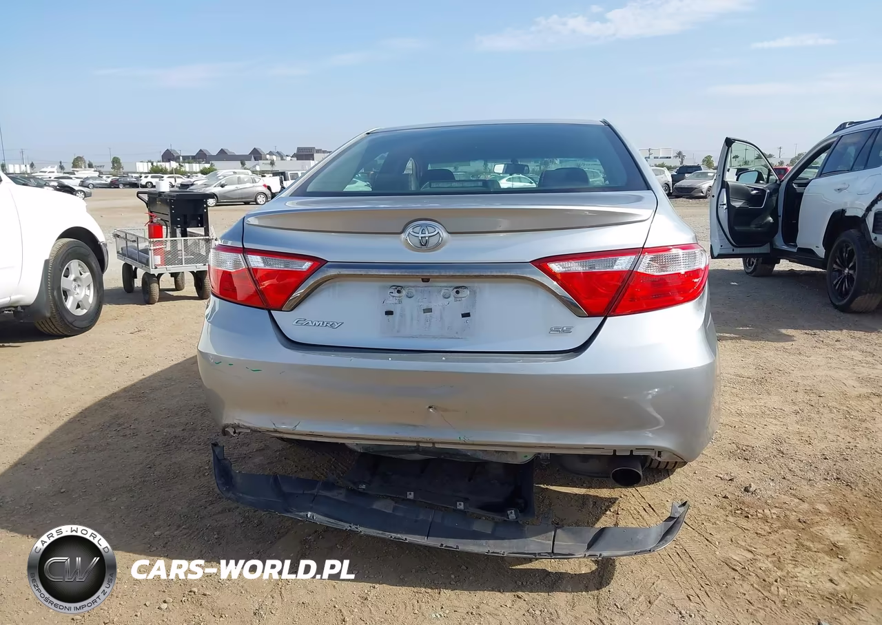 2015 Toyota Camry Se VIN:4T1BF1FK7FU908402 - 17