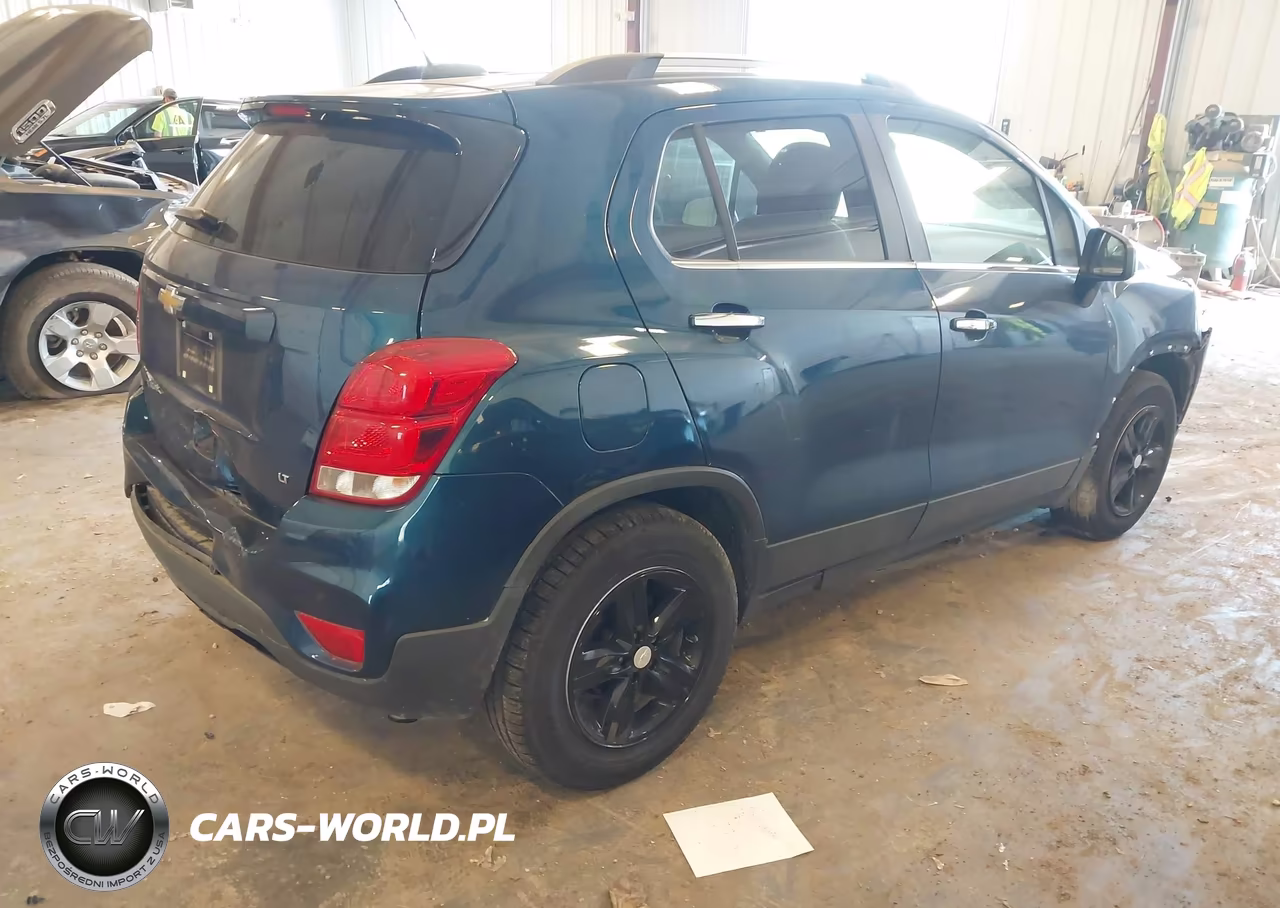 2020 Chevrolet Trax Fwd Lt VIN:3GNCJLSB7LL240817 - 4