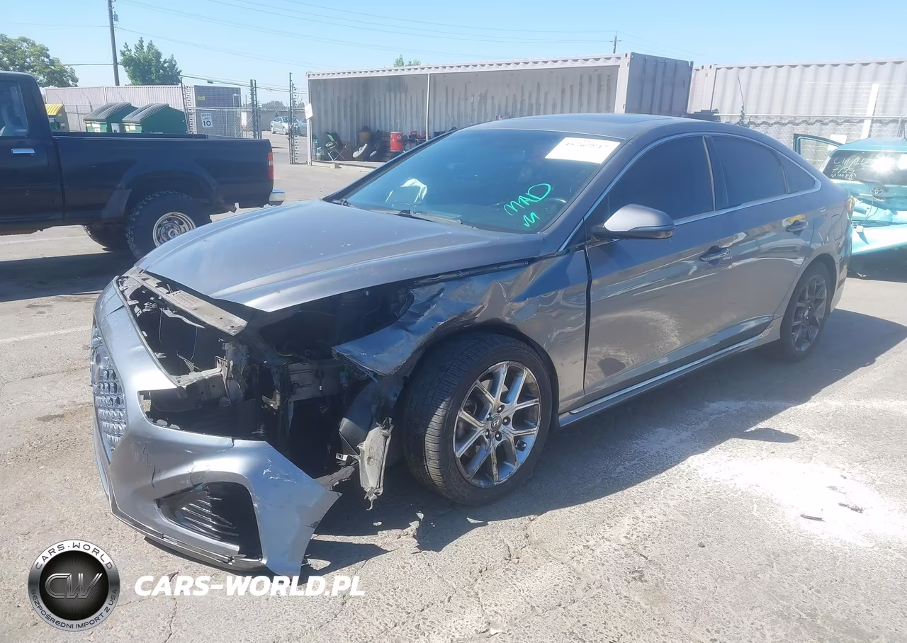 2018 Hyundai Sonata Sport 2.0T VIN:5NPE34AB4JH662057 - 2
