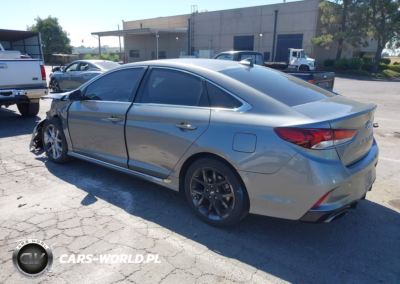 2018 Hyundai Sonata Sport 2.0T VIN:5NPE34AB4JH662057 - 3