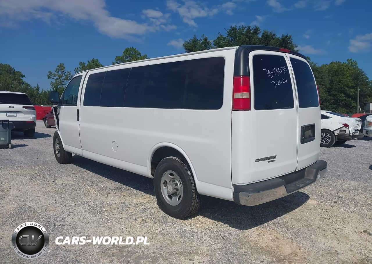 2007 Chevrolet Express Passenger Ls VIN:1GAHG39U271200705 - 3