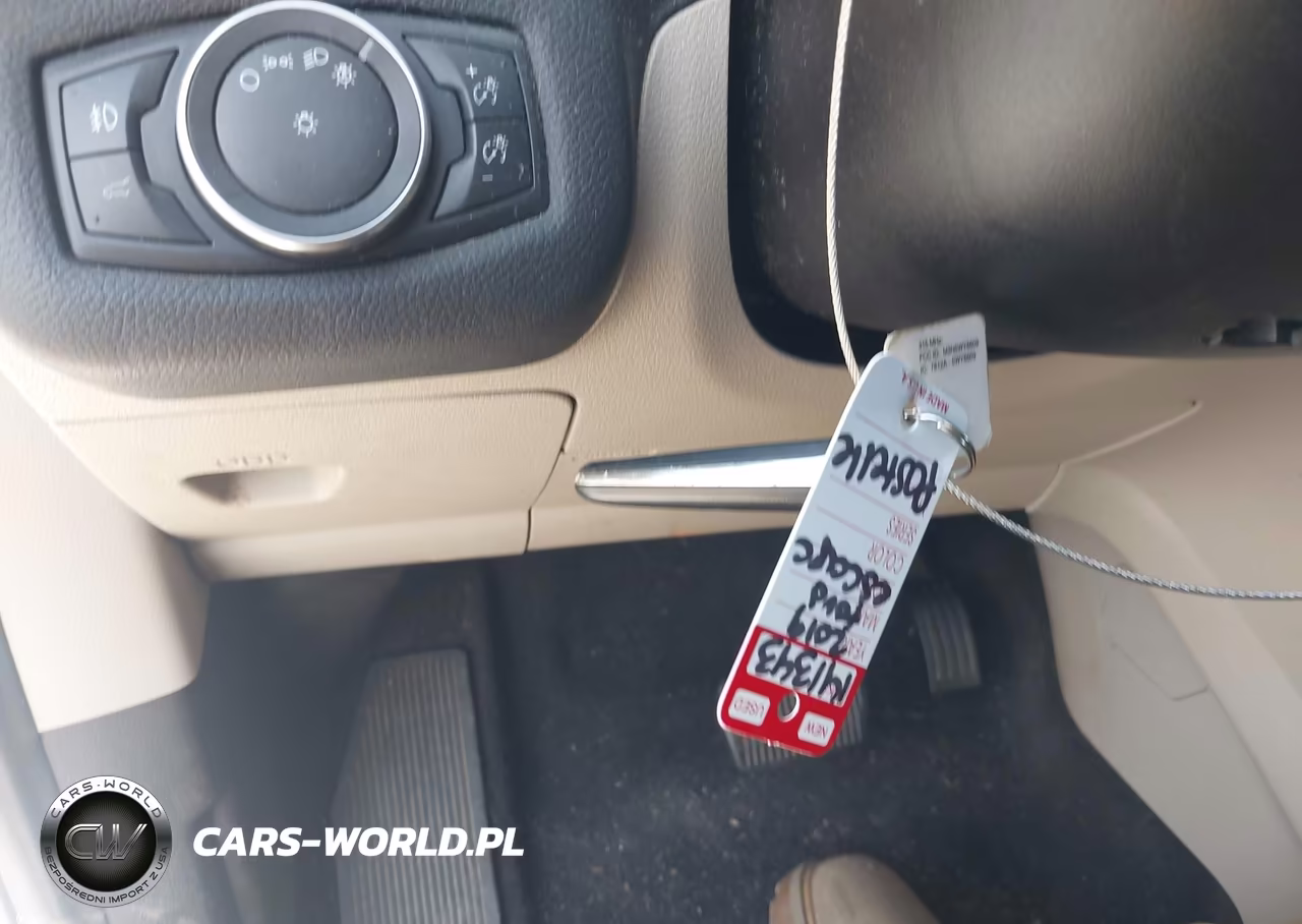 2019 Ford Escape Sel VIN:1FMCU9HD7KUB96099 - 11