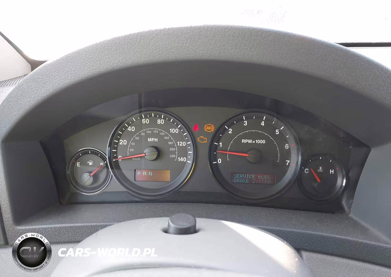 2005 Jeep Grand Cherokee Laredo VIN:1J4GS48K75C633388 - 7