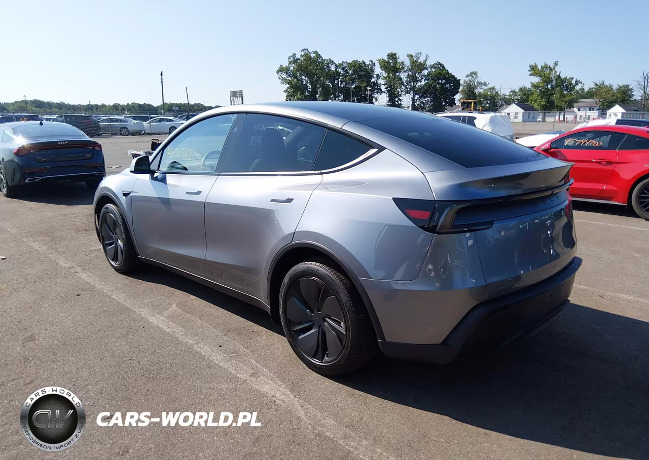 2026 Tesla Model Y Premium Rear-Wheel Drive-Rear-Wheel Drive VIN:7SAYGDED7TA437713 - 3