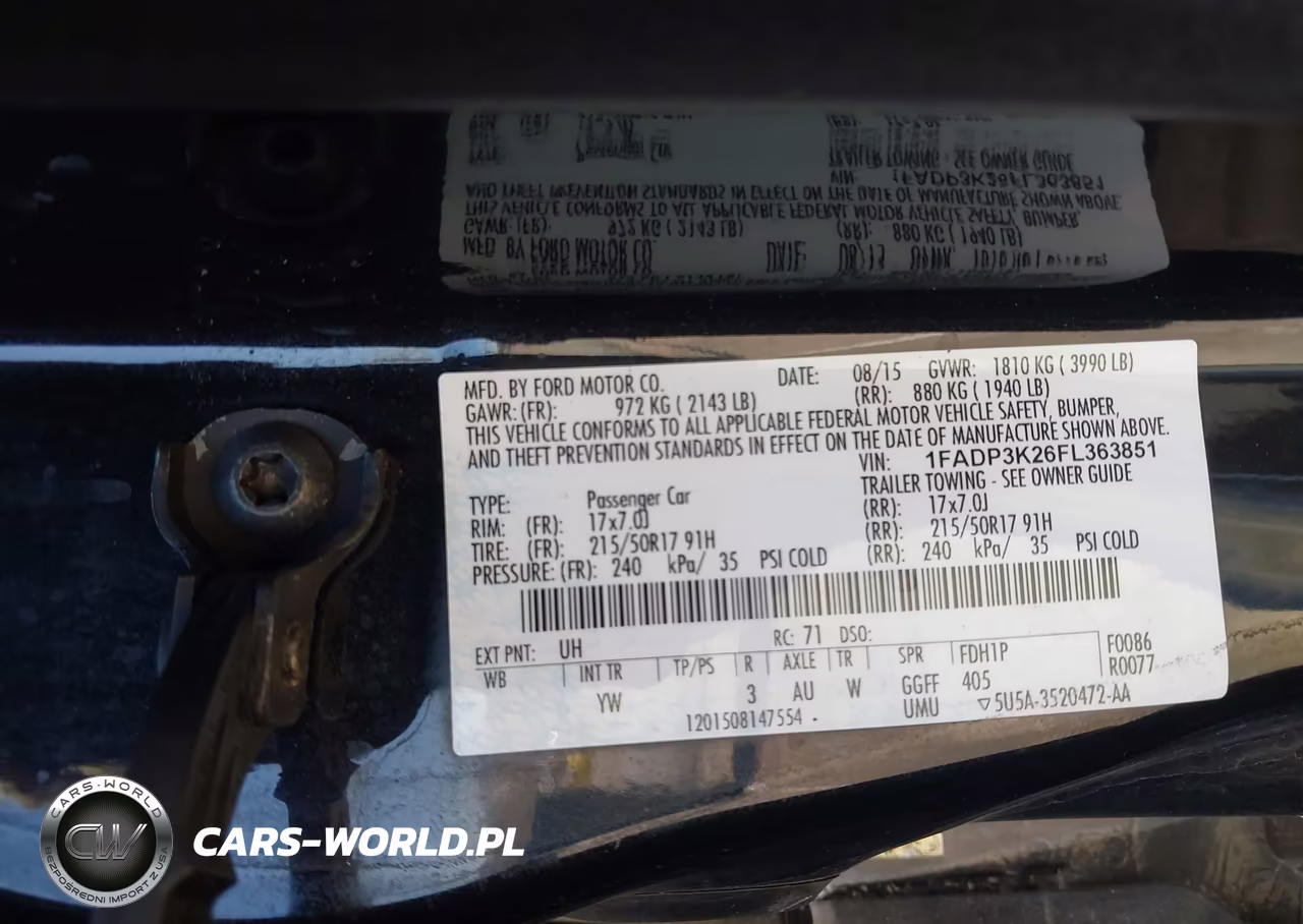2015 Ford Focus Se VIN:1FADP3K26FL363851 - 9