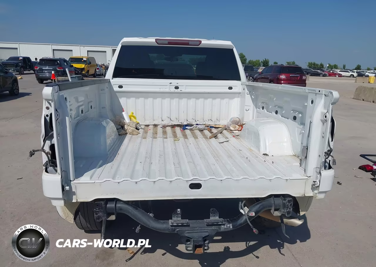 2021 Chevrolet Silverado 1500 2Wd Standard Bed Custom VIN:1GCRWBEKXMZ361149 - 17