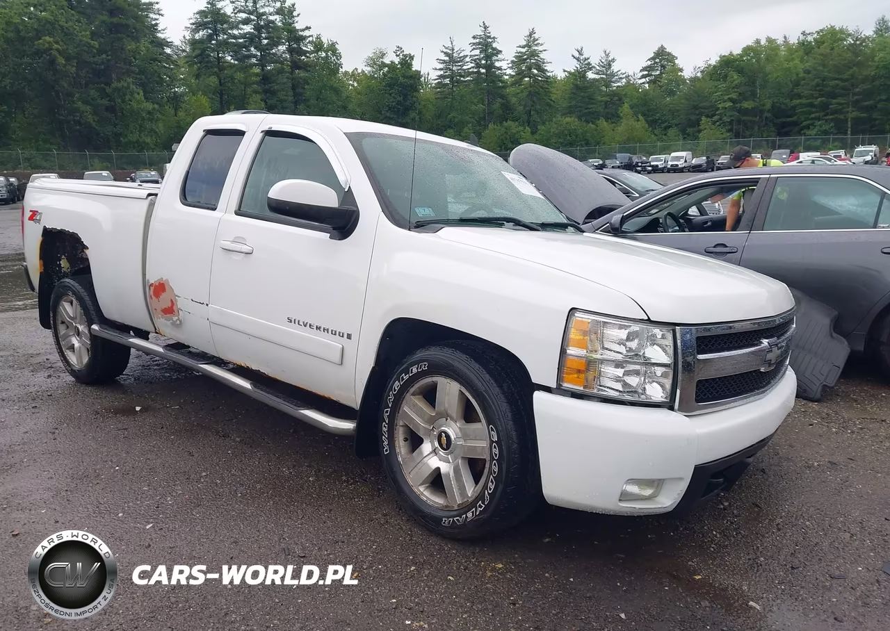 2008 Chevrolet Silverado 1500 Ltz – zdjęcie 1 z 15