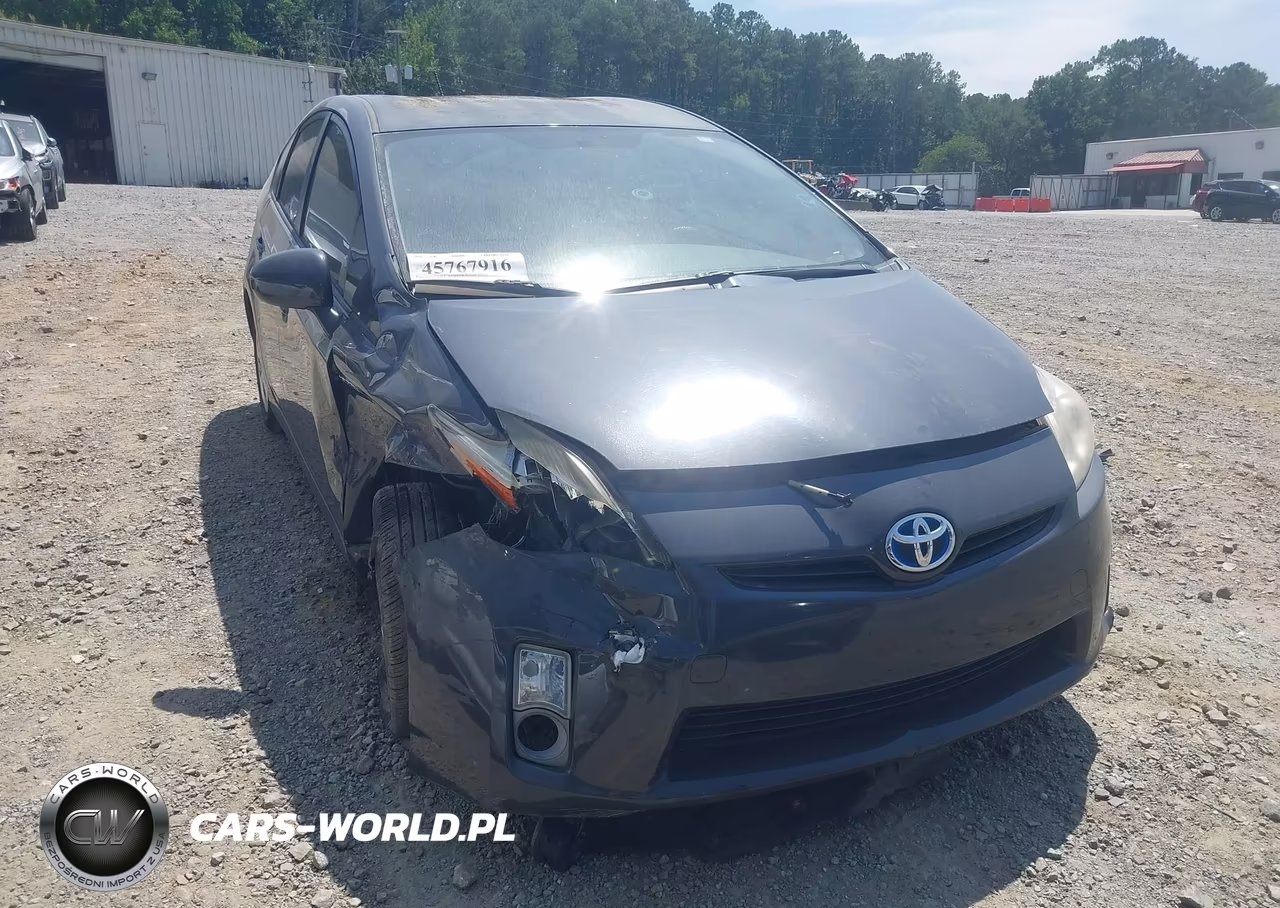 2011 Toyota Prius Two