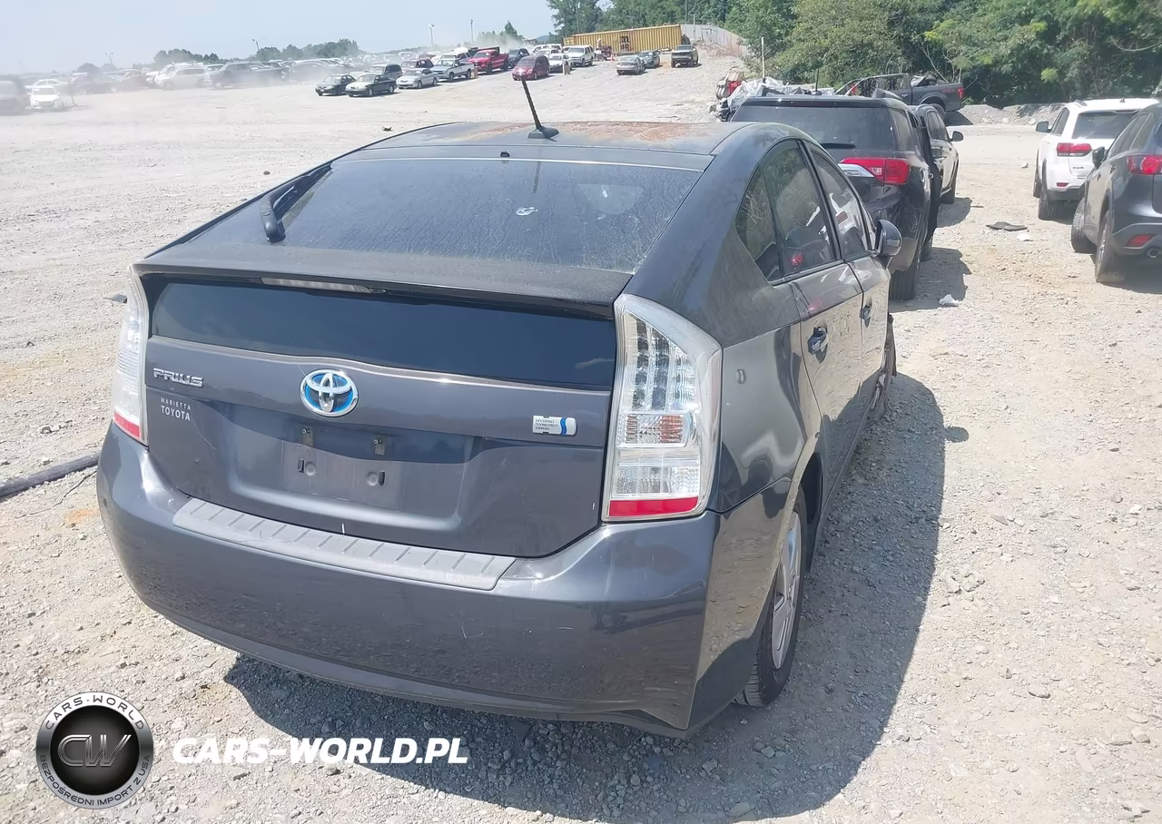 2011 Toyota Prius Two VIN:JTDKN3DU3B5324798 - 4
