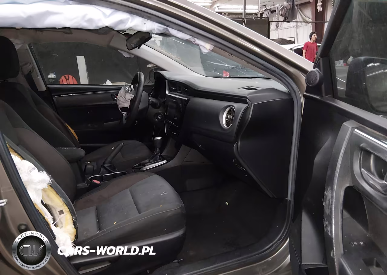 2019 Toyota Corolla Le VIN:5YFBURHEXKP900284 - 5