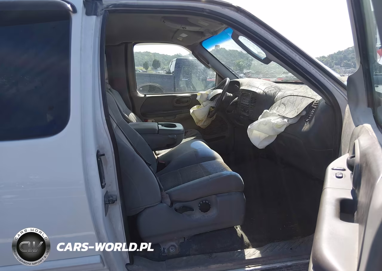 2003 Ford F-150 Lariat-Xl-Xlt VIN:1FTRX18L13NA40120 - 5
