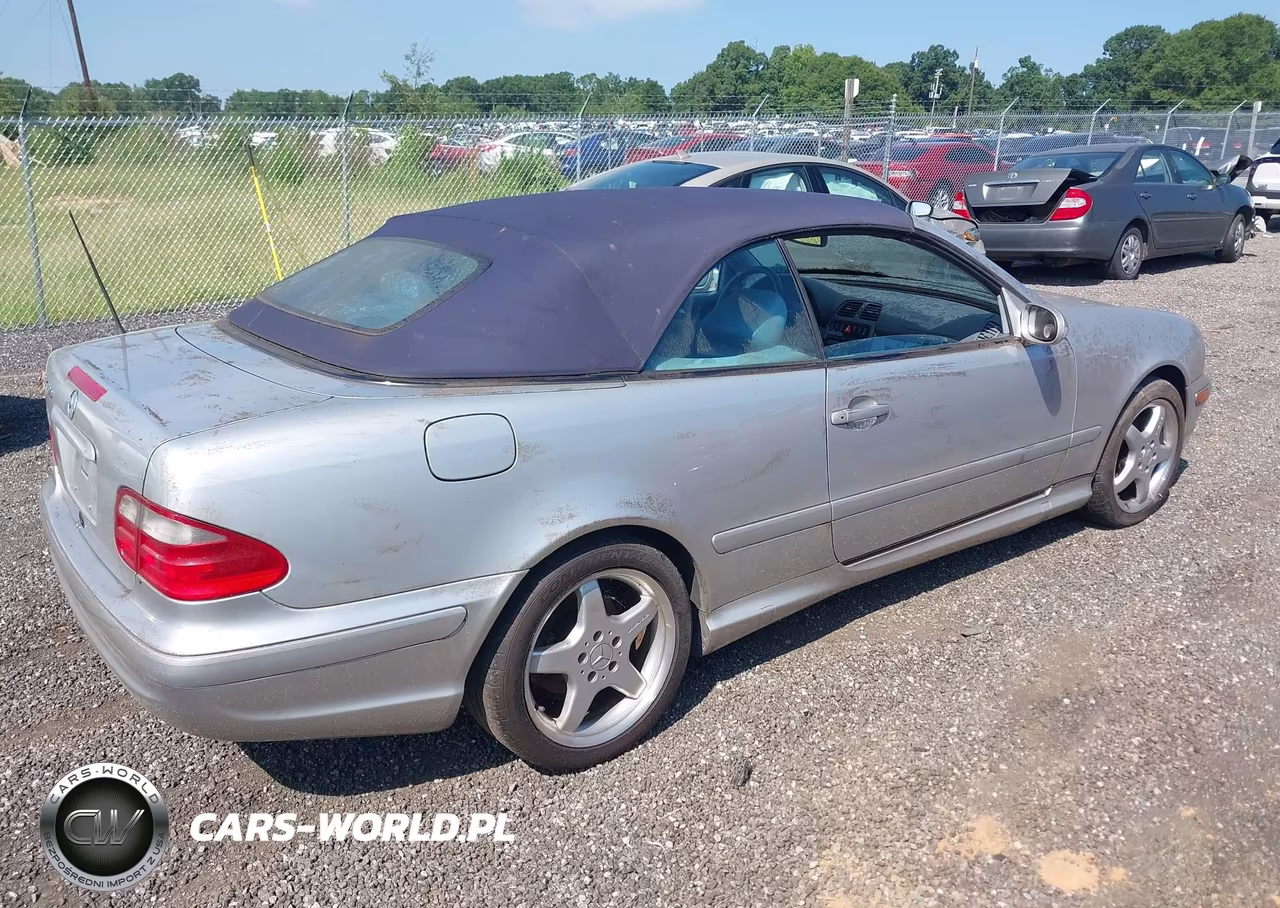 2002 Mercedes-Benz Clk 430 VIN:WDBLK70G42T103371 - 4