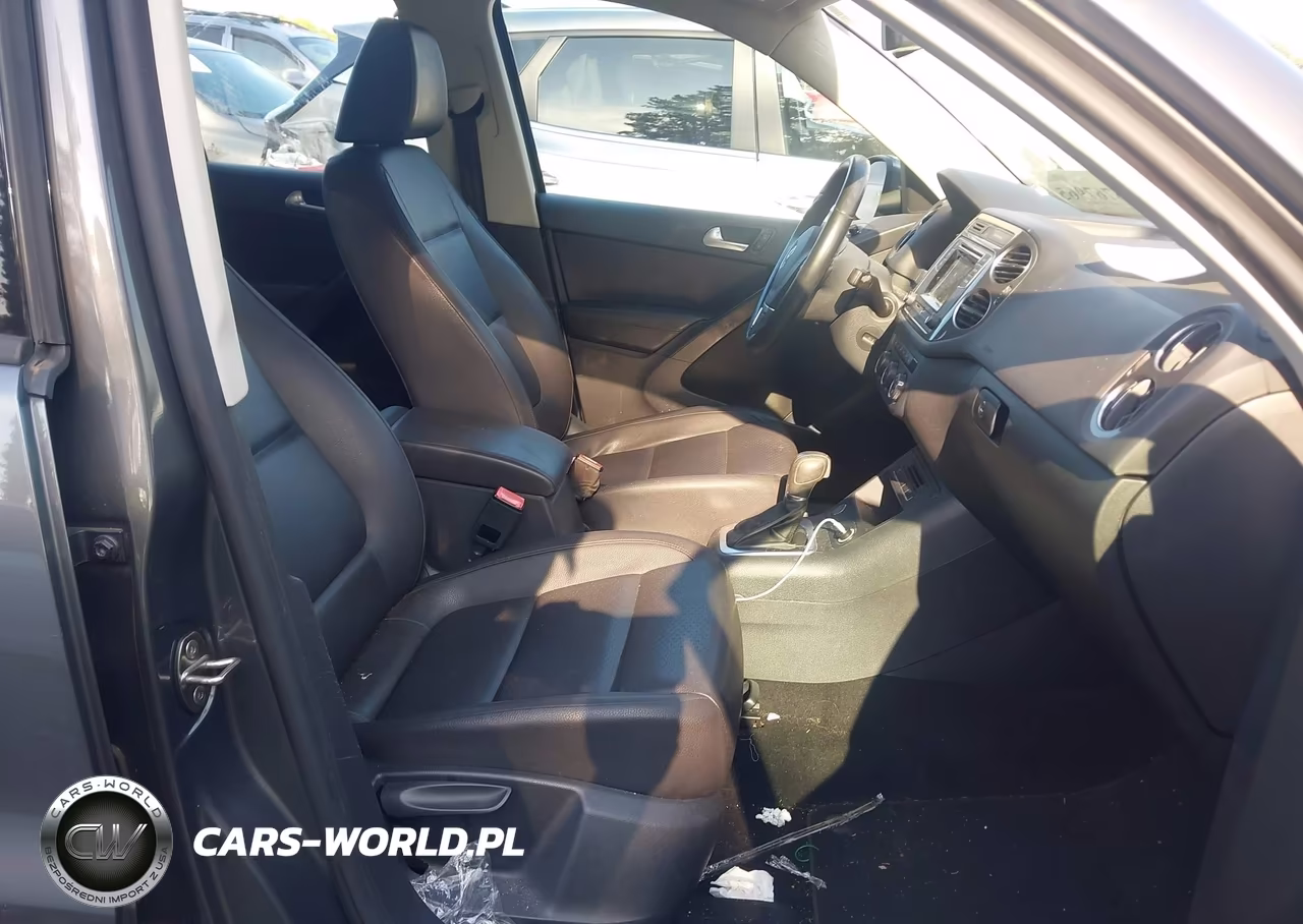 2016 Volkswagen Tiguan S VIN:WVGAV7AX5GW521485 - 5