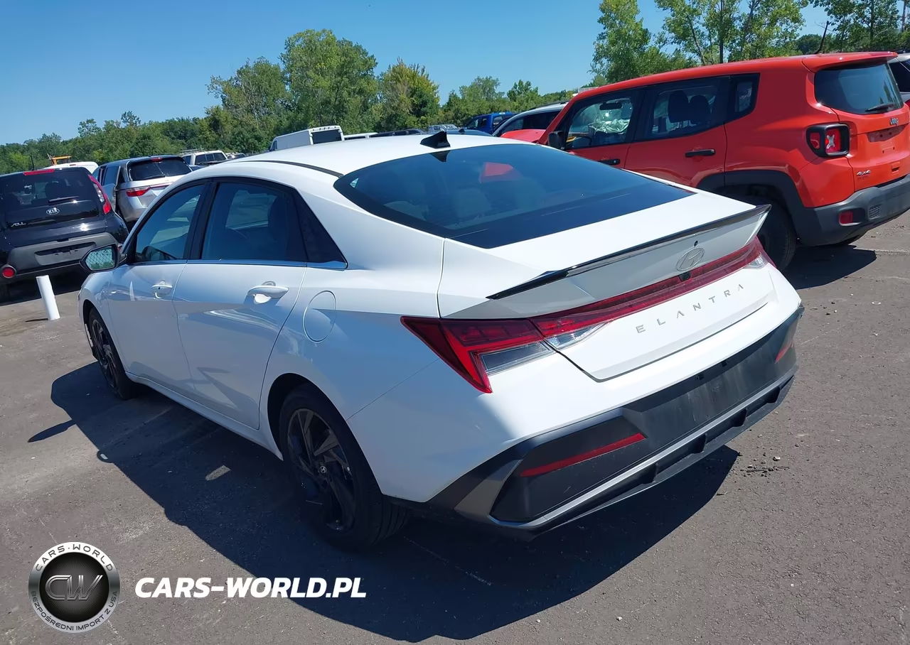 2026 Hyundai Elantra Sel Sport Premium VIN:KMHLS4DG3TU106361 - 3