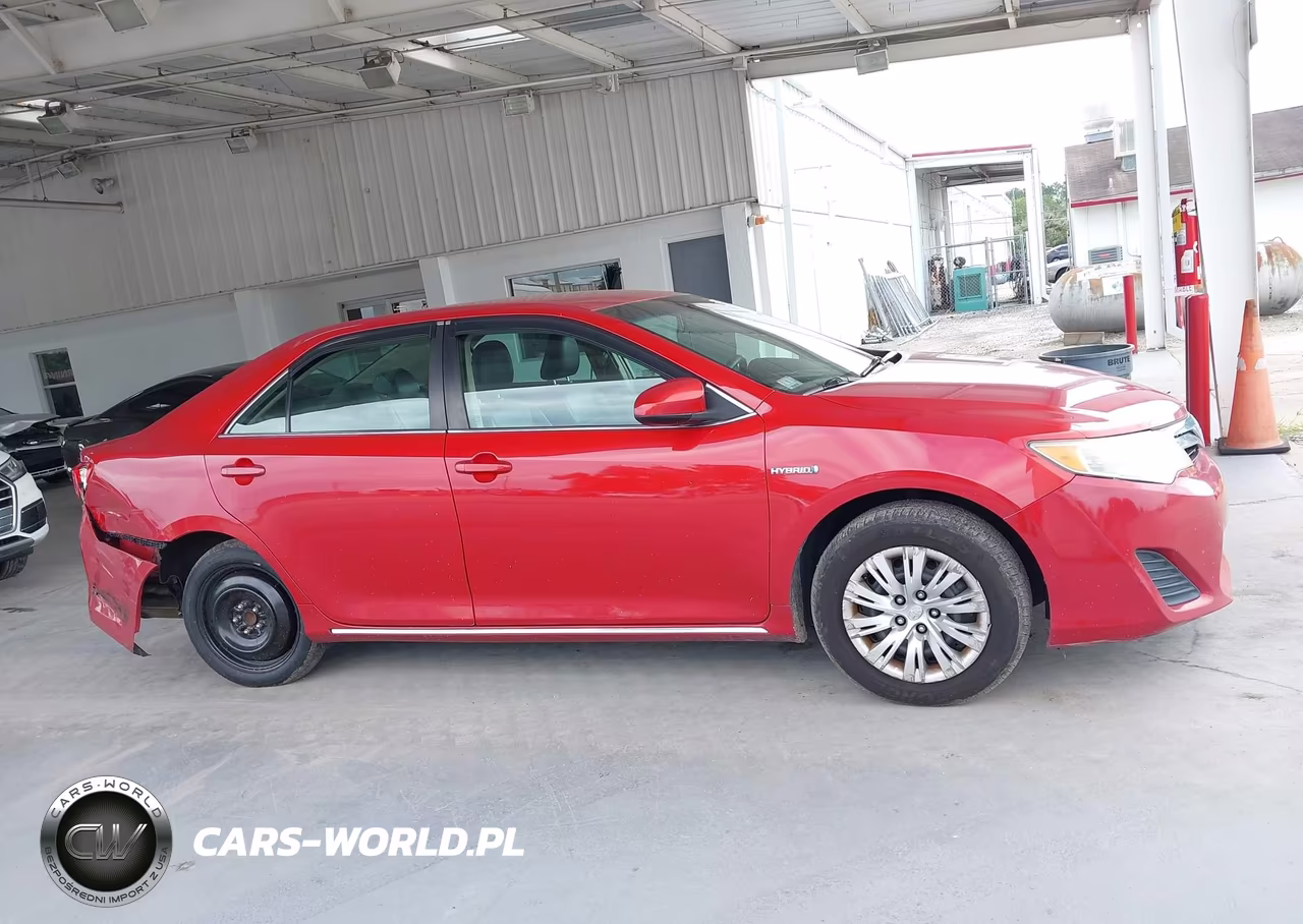2014 Toyota Camry Hybrid Le VIN:4T1BD1FK0EU132831 - 13