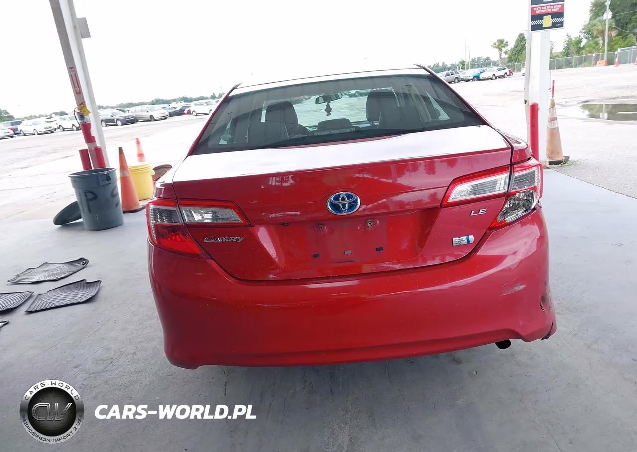 2014 Toyota Camry Hybrid Le VIN:4T1BD1FK0EU132831 - 16