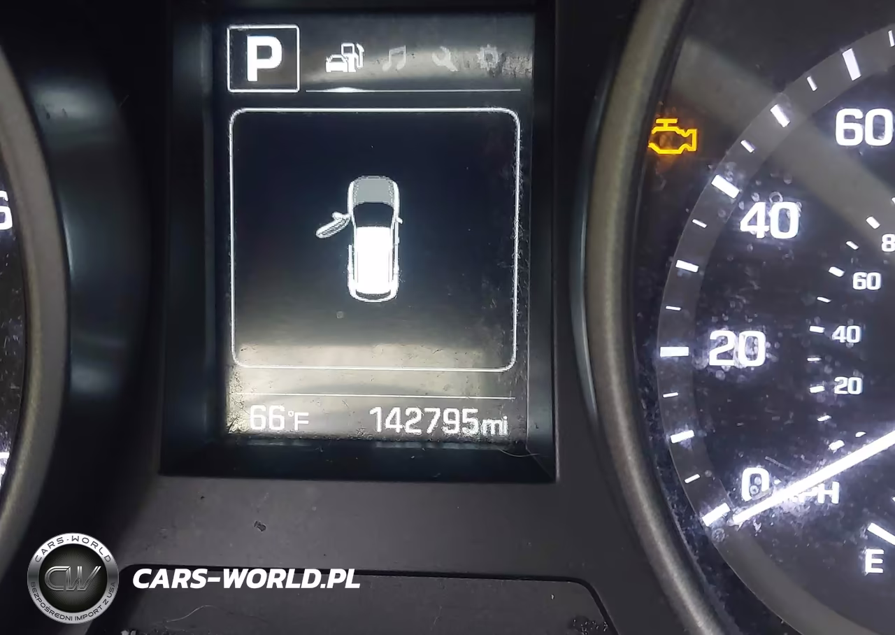 2017 Hyundai Santa Fe Sport 2.4L VIN:5XYZTDLB1HG438566 - 15