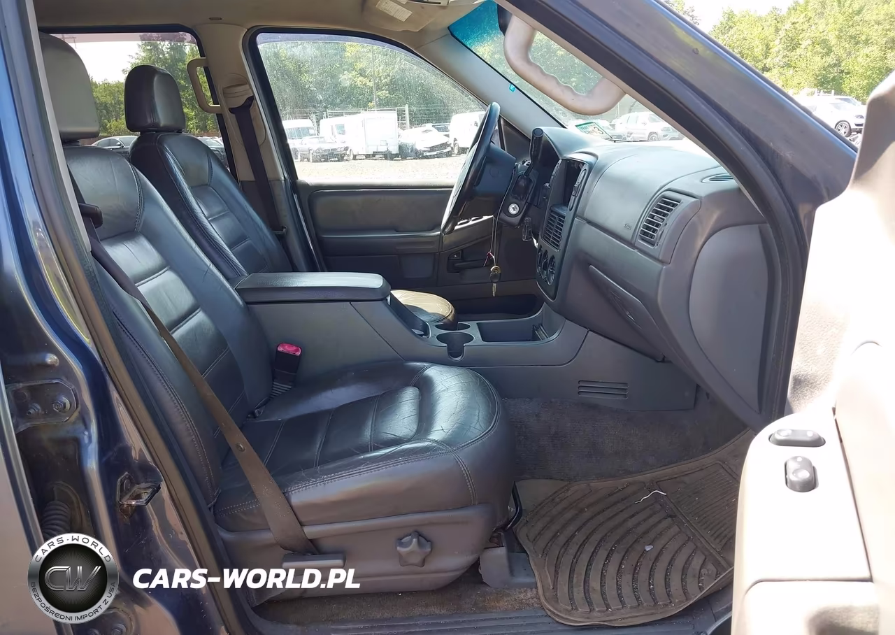 2002 Ford Explorer Xlt VIN:1FMDU73E92UC48311 - 5