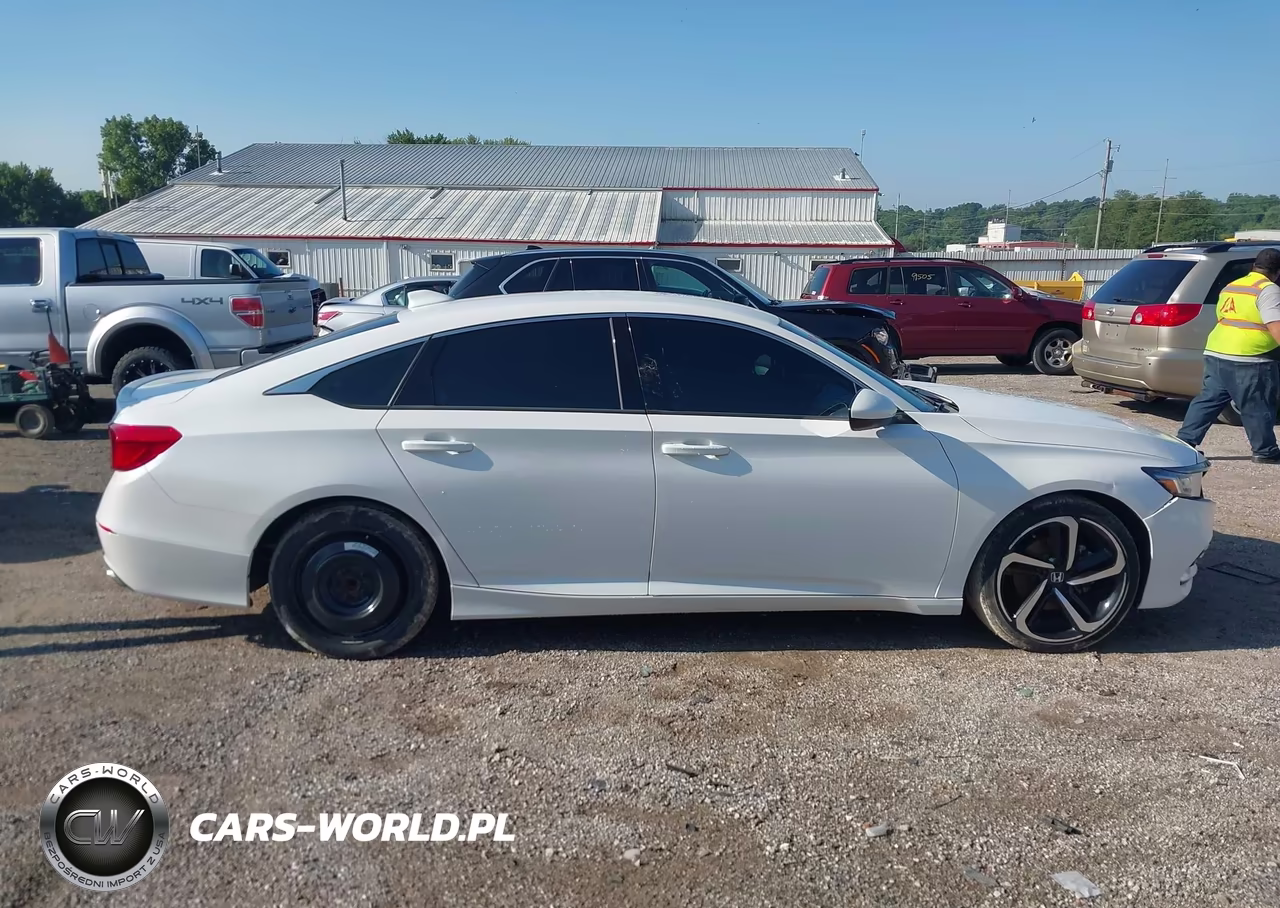 2019 Honda Accord Sport VIN:1HGCV1F31KA133421 - 13