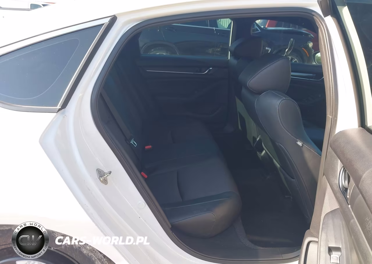 2019 Honda Accord Sport VIN:1HGCV1F31KA133421 - 8