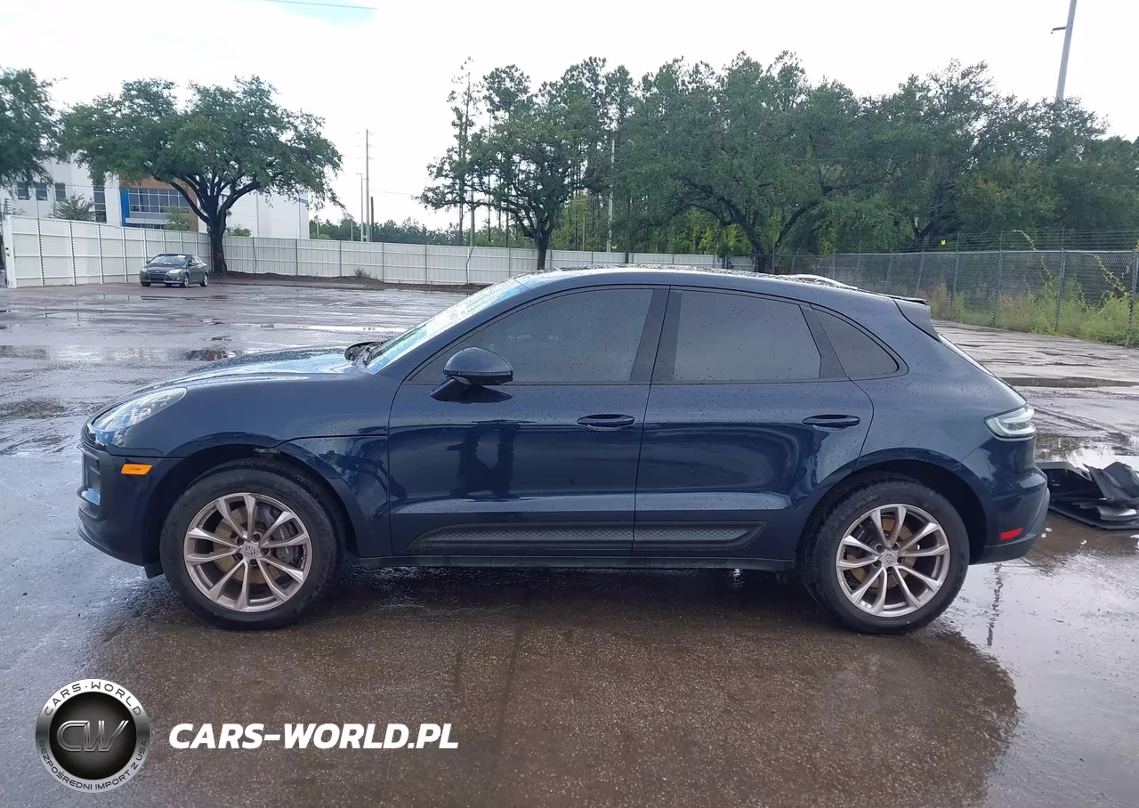 2023 Porsche Macan T VIN:WP1AA2A54PLB17675 - 15