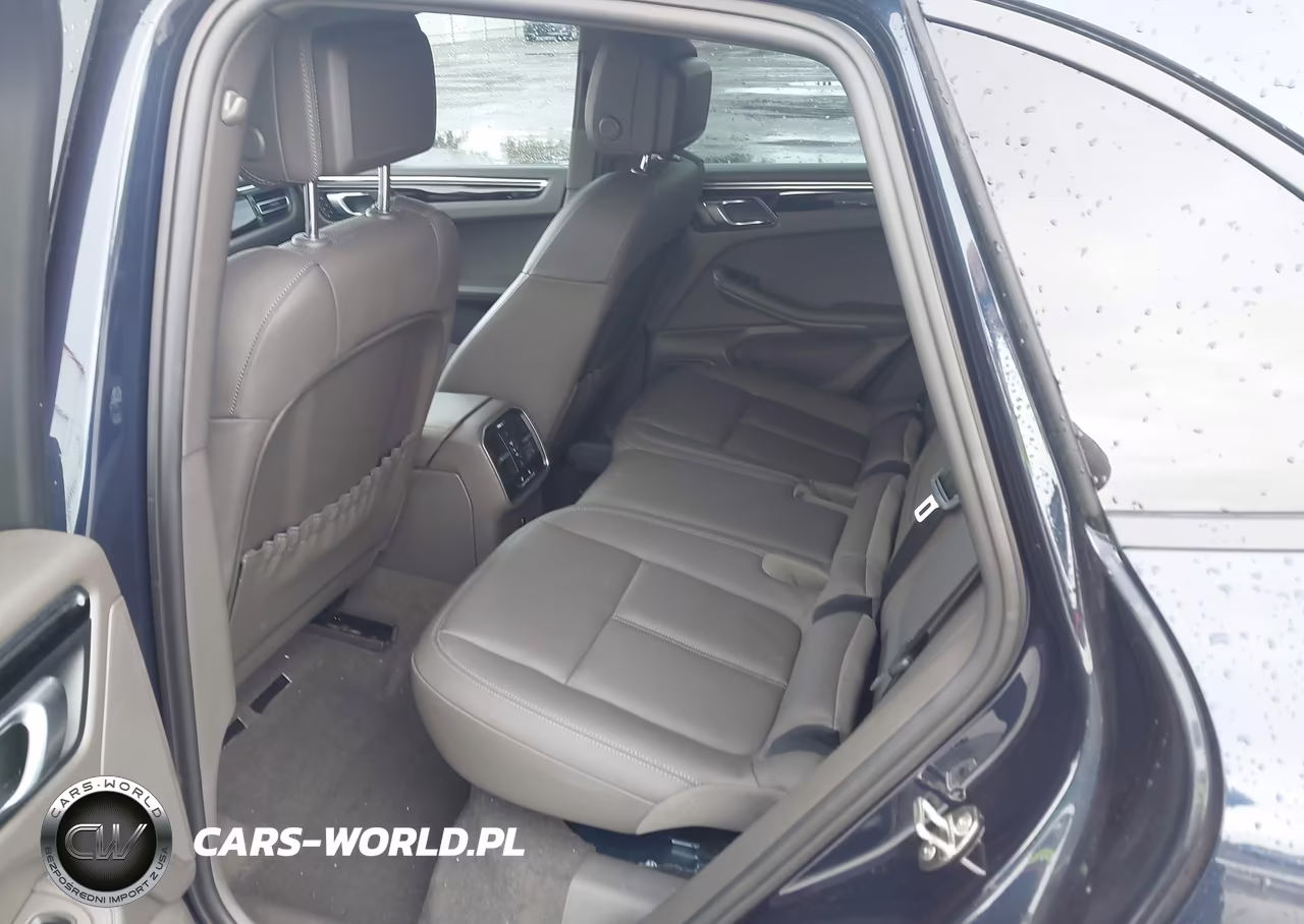 2023 Porsche Macan T VIN:WP1AA2A54PLB17675 - 8