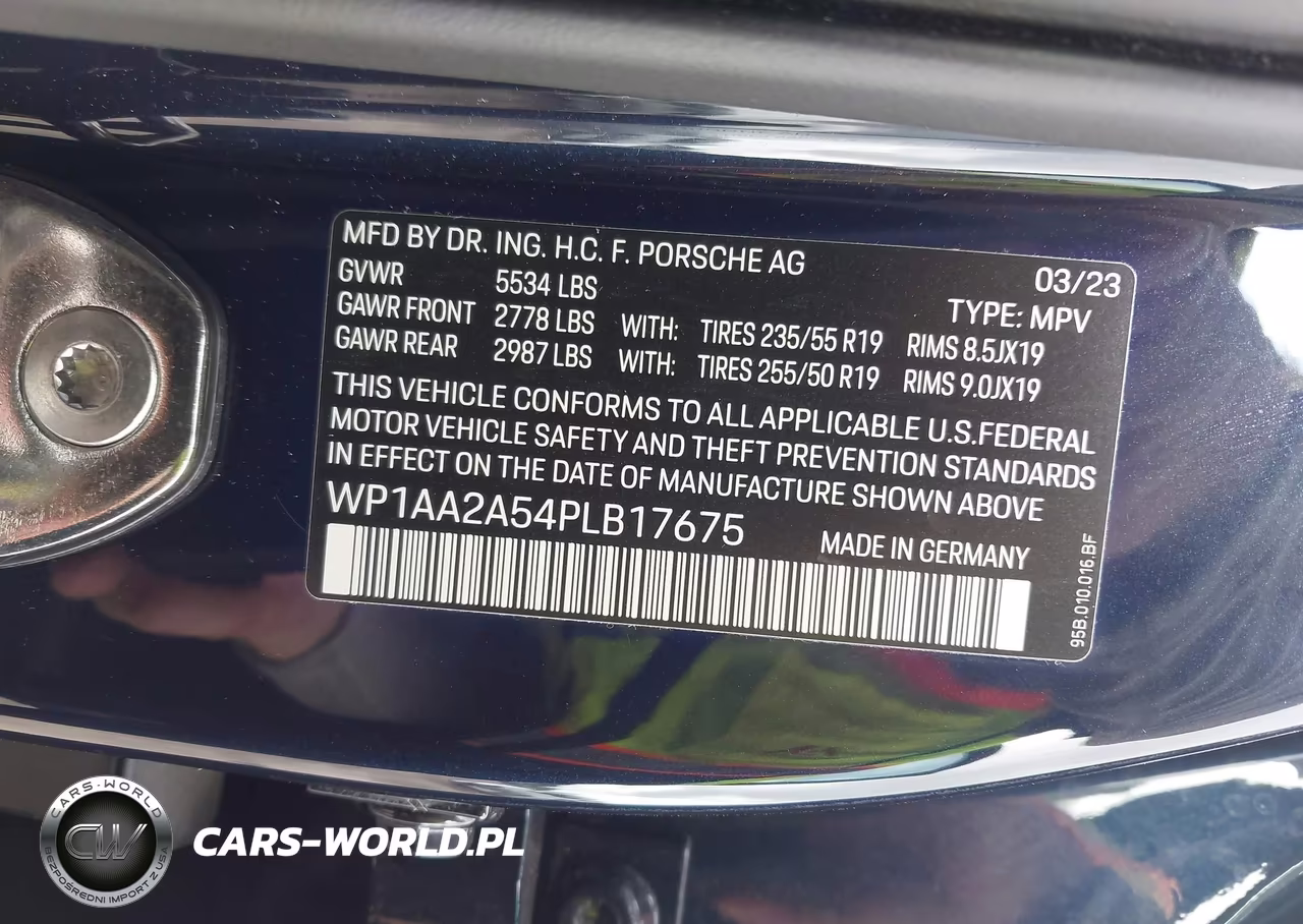 2023 Porsche Macan T VIN:WP1AA2A54PLB17675 - 9