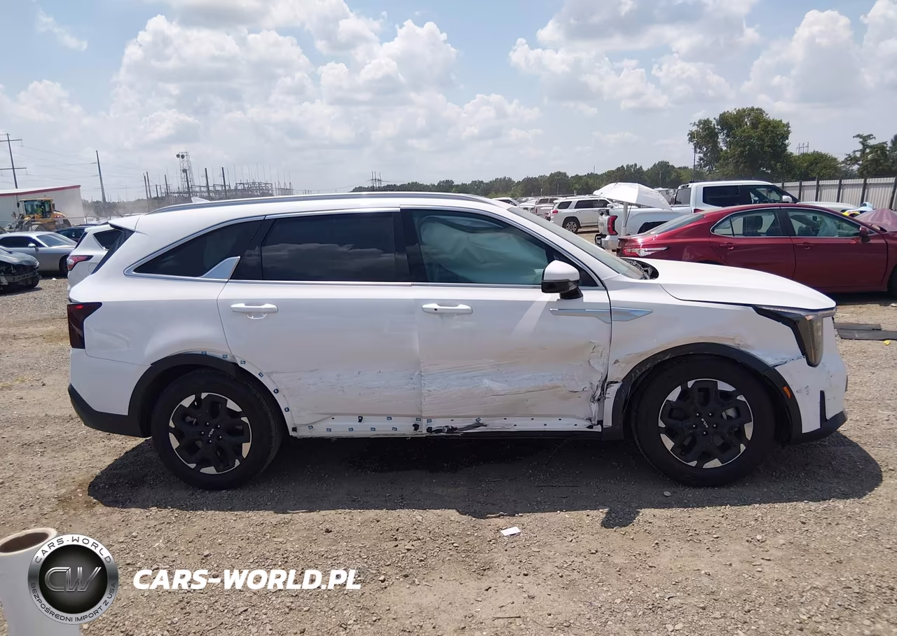 2026 Kia Sorento S VIN:5XYRL4JC1TG440600 - 13