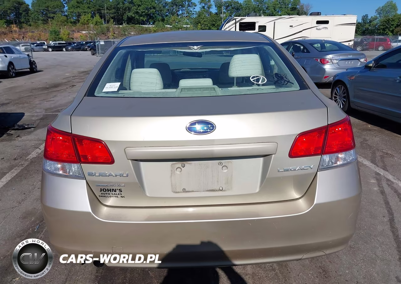 2010 Subaru Legacy 2.5I VIN:4S3BMCA62A3229619 - 17