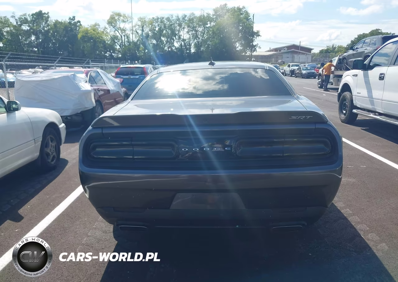 2015 Dodge Challenger Srt 392 VIN:2C3CDZDJ5FH761477 - 17