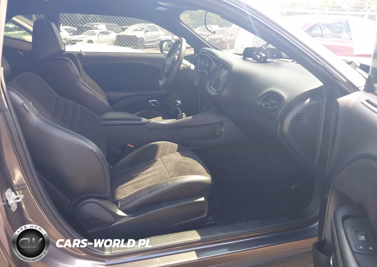 2015 Dodge Challenger Srt 392 VIN:2C3CDZDJ5FH761477 - 5