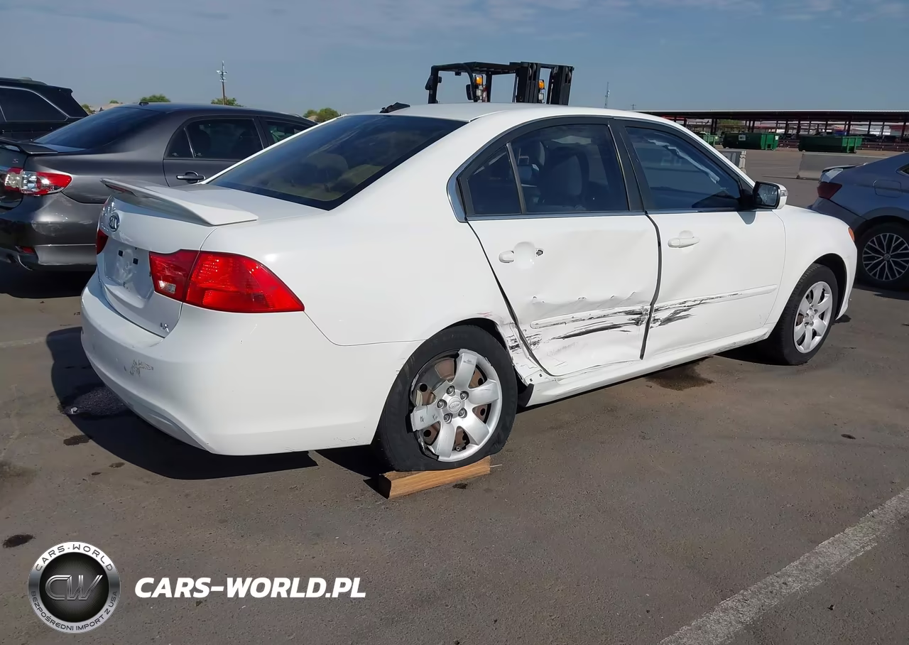 2009 Kia Optima Lx VIN:KNAGE228295314003 - 4