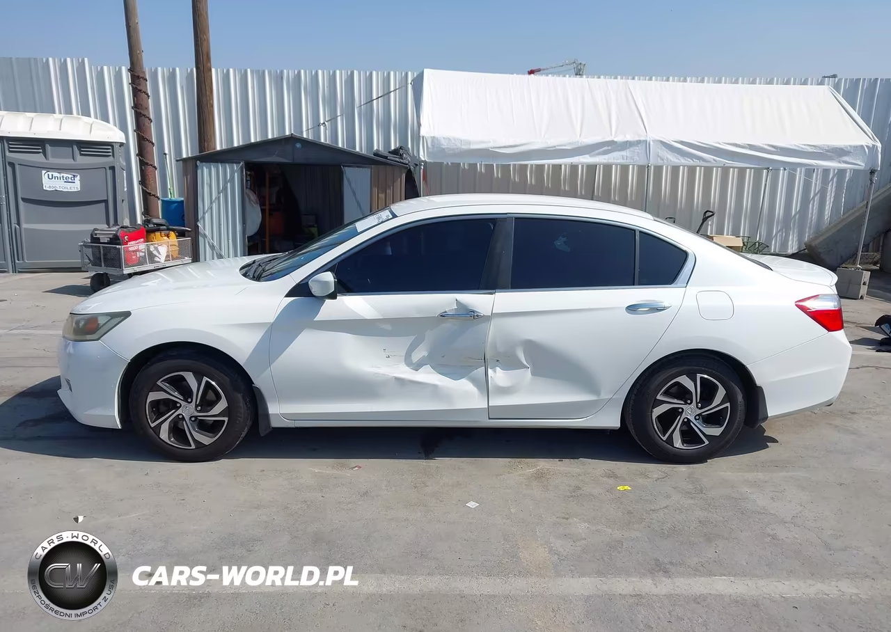 2015 Honda Accord Sport VIN:1HGCR2F59FA114570 - 14